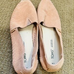 Soft pink suede Toms slip on